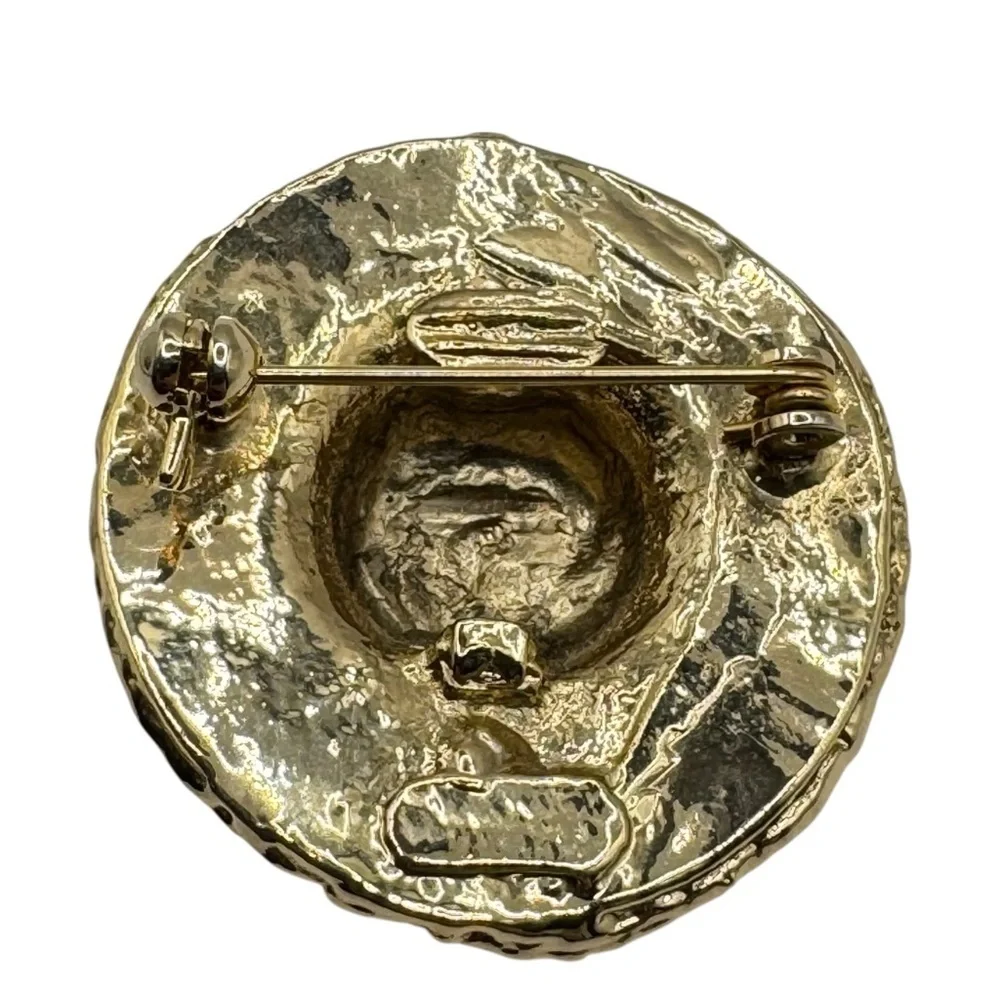 Vintage Gold Tone Straw Hat Brooch Textured Round Statement Pin 2” x 7/8”